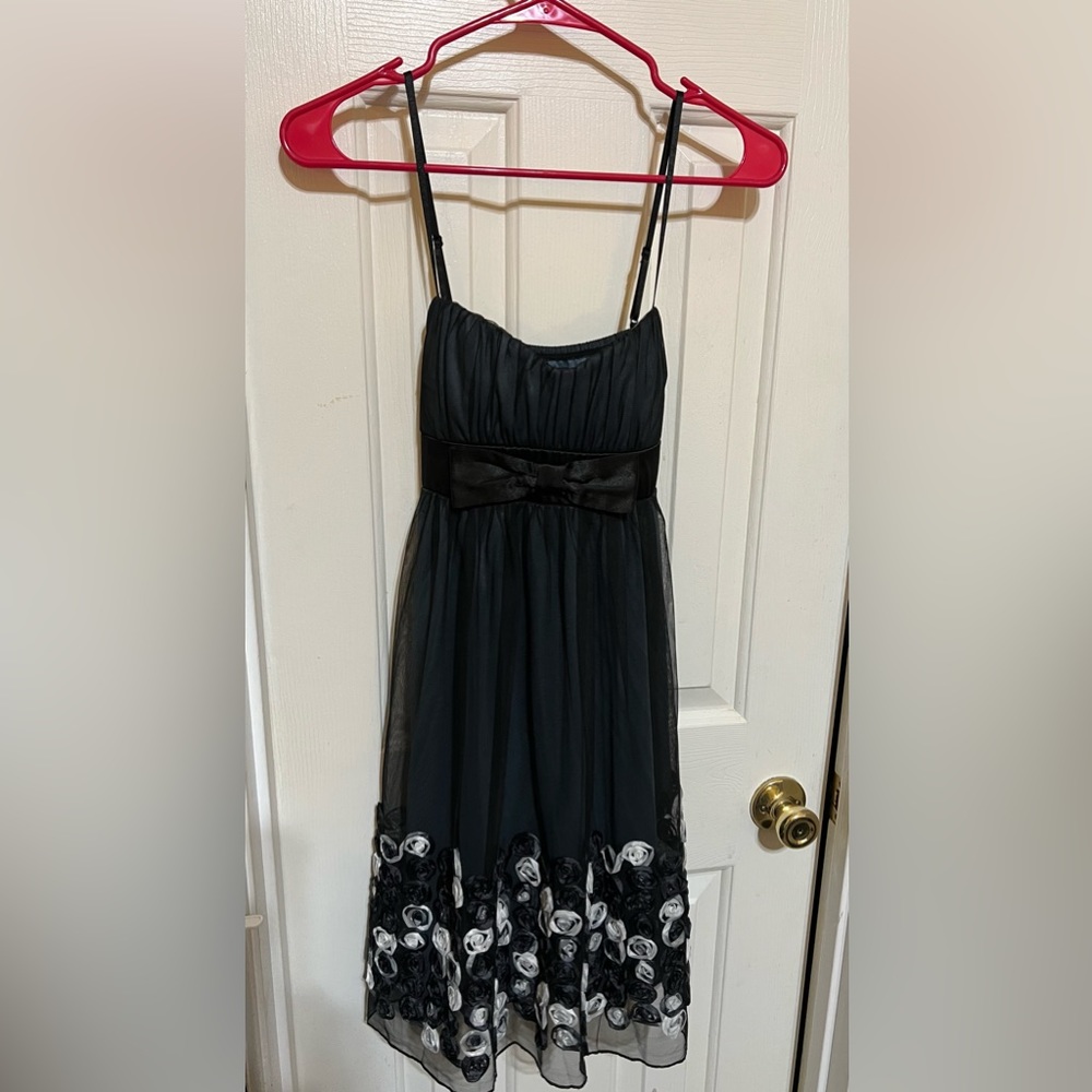 Stunning dress perfect for any occasion